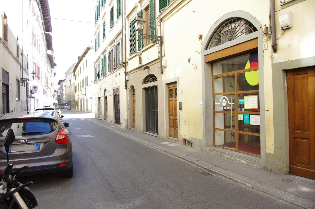 Appartamento Centro Citta Quartiere Oltrarno Con Una Camera Da Letto Florence Ngoại thất bức ảnh